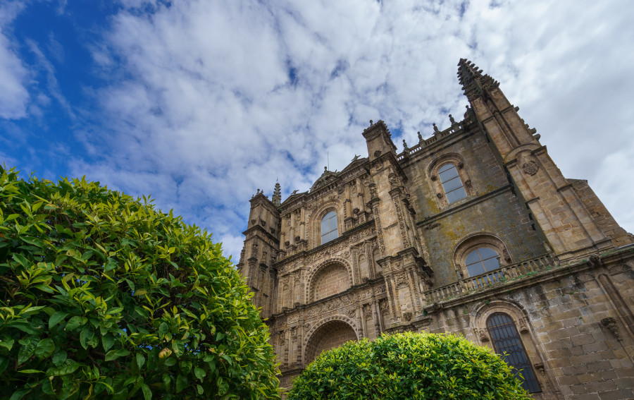 048 049  Catedral de Nuestra Señora de la Asunción o Catedral Nueva de Plasencia. Foto Ivan Marc   Shutterstock 1382027462